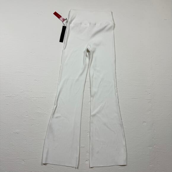 Carbon38 White Ribbed Flare Pants, Size Medium - Picture 4 of 4